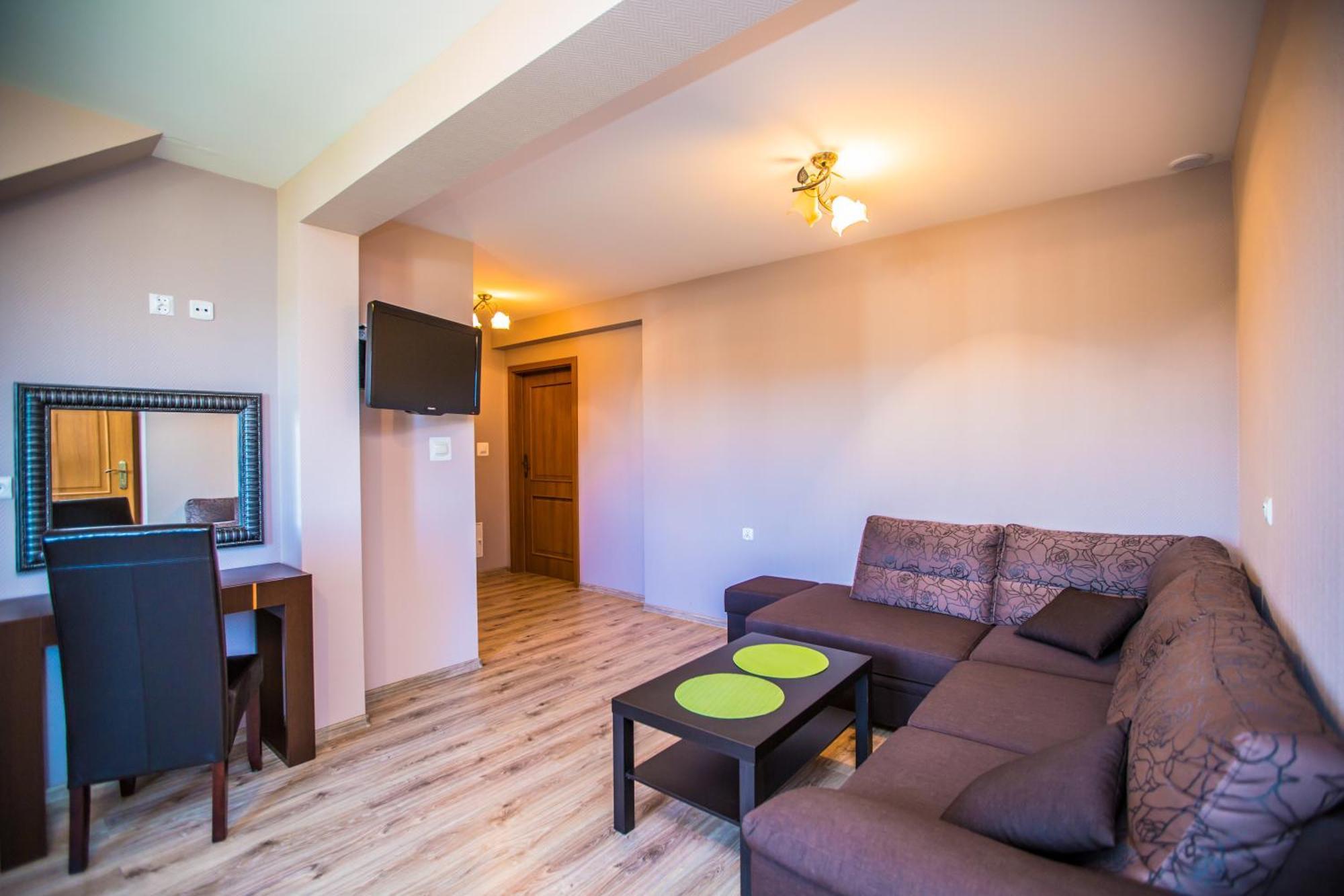 Kalmar Bed & Breakfast Darlowko Ngoại thất bức ảnh